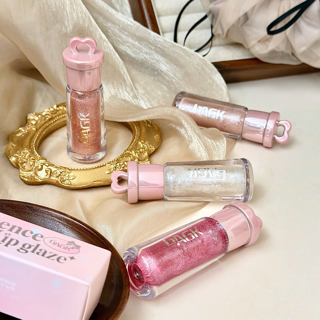 Glitter Essence Lip Glaze