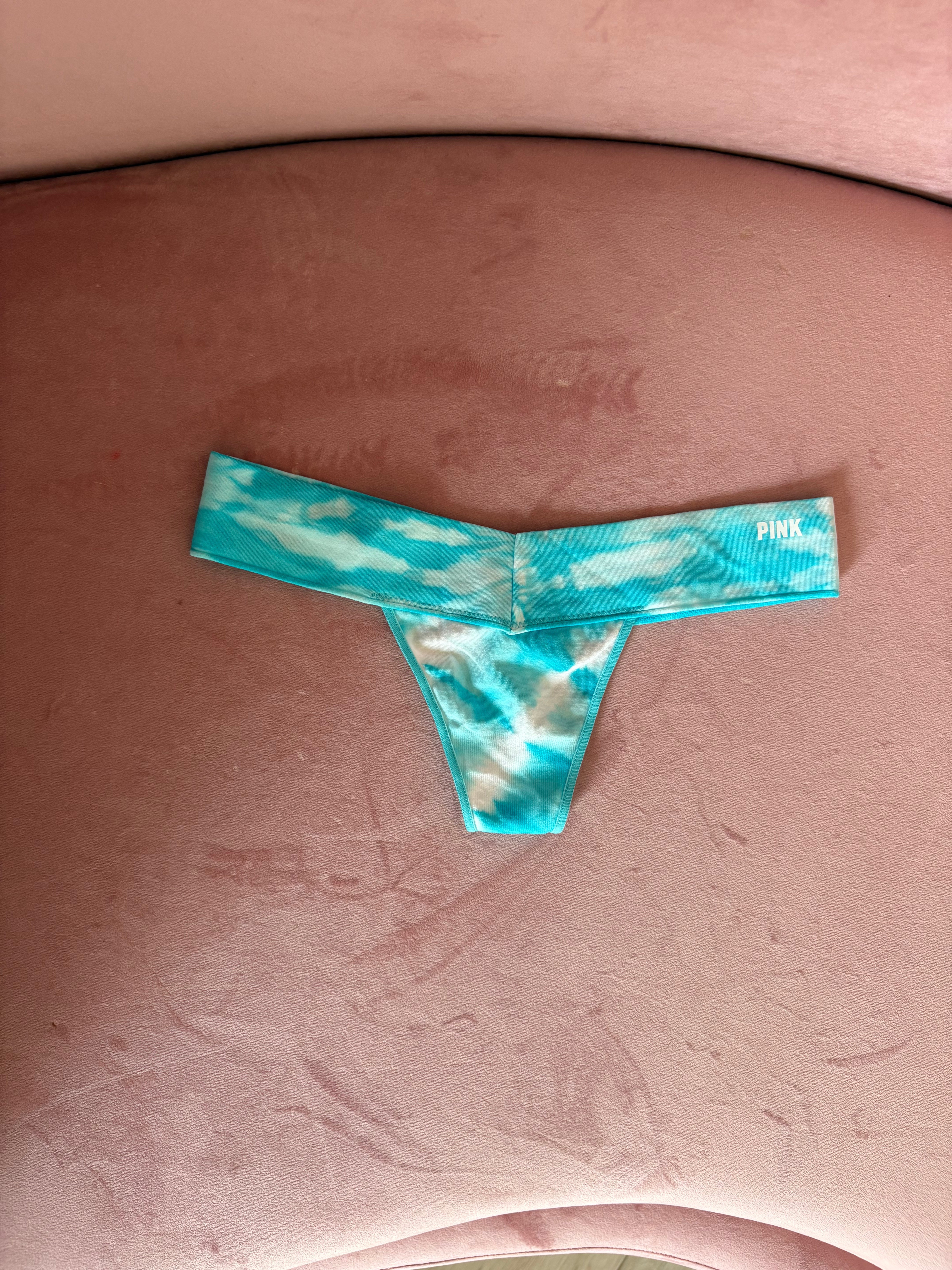 Victoria's Secret underwear everyday wear (XS)