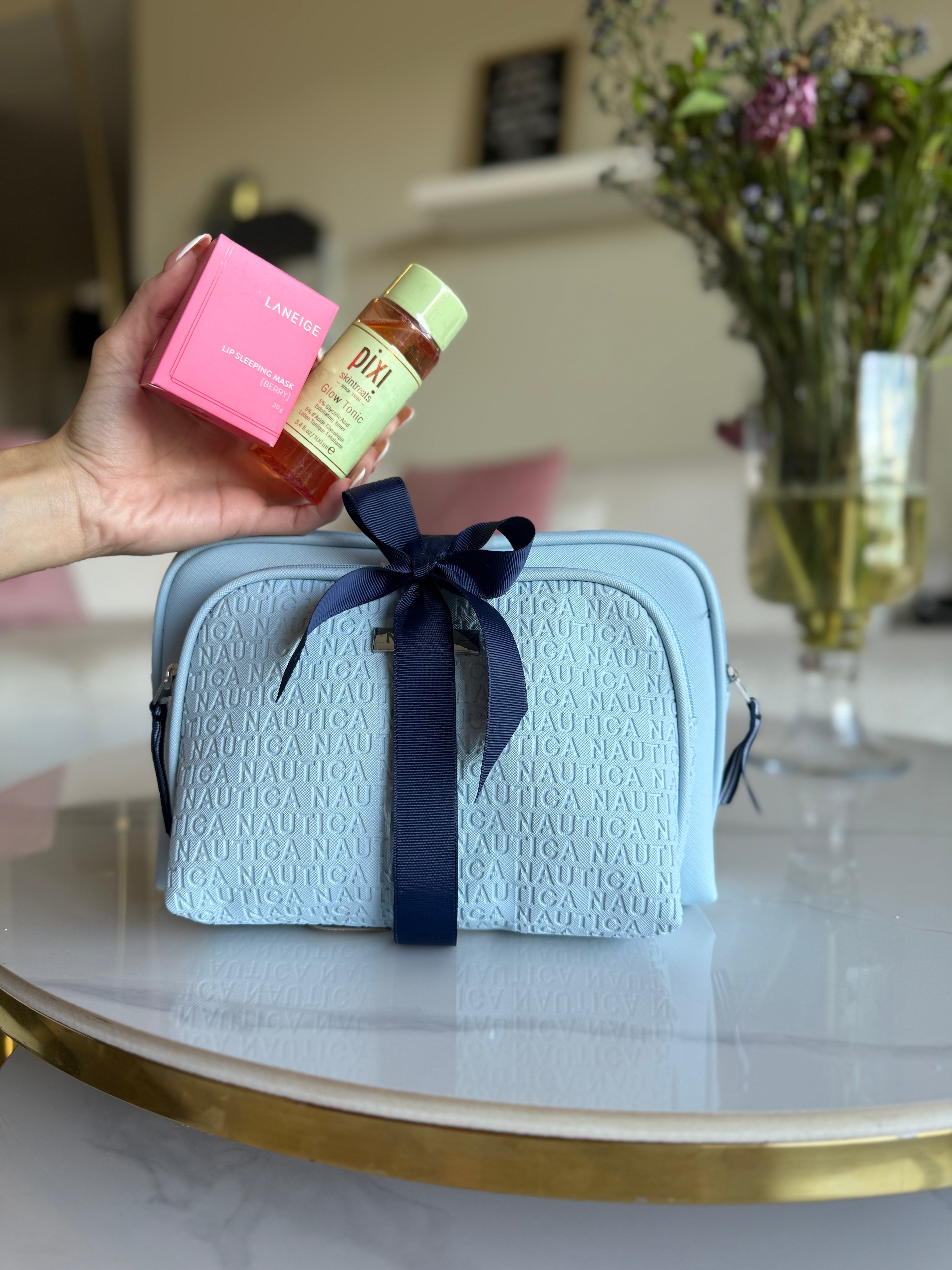 Nautica Wanderlust Embossed 2pc Travel Set