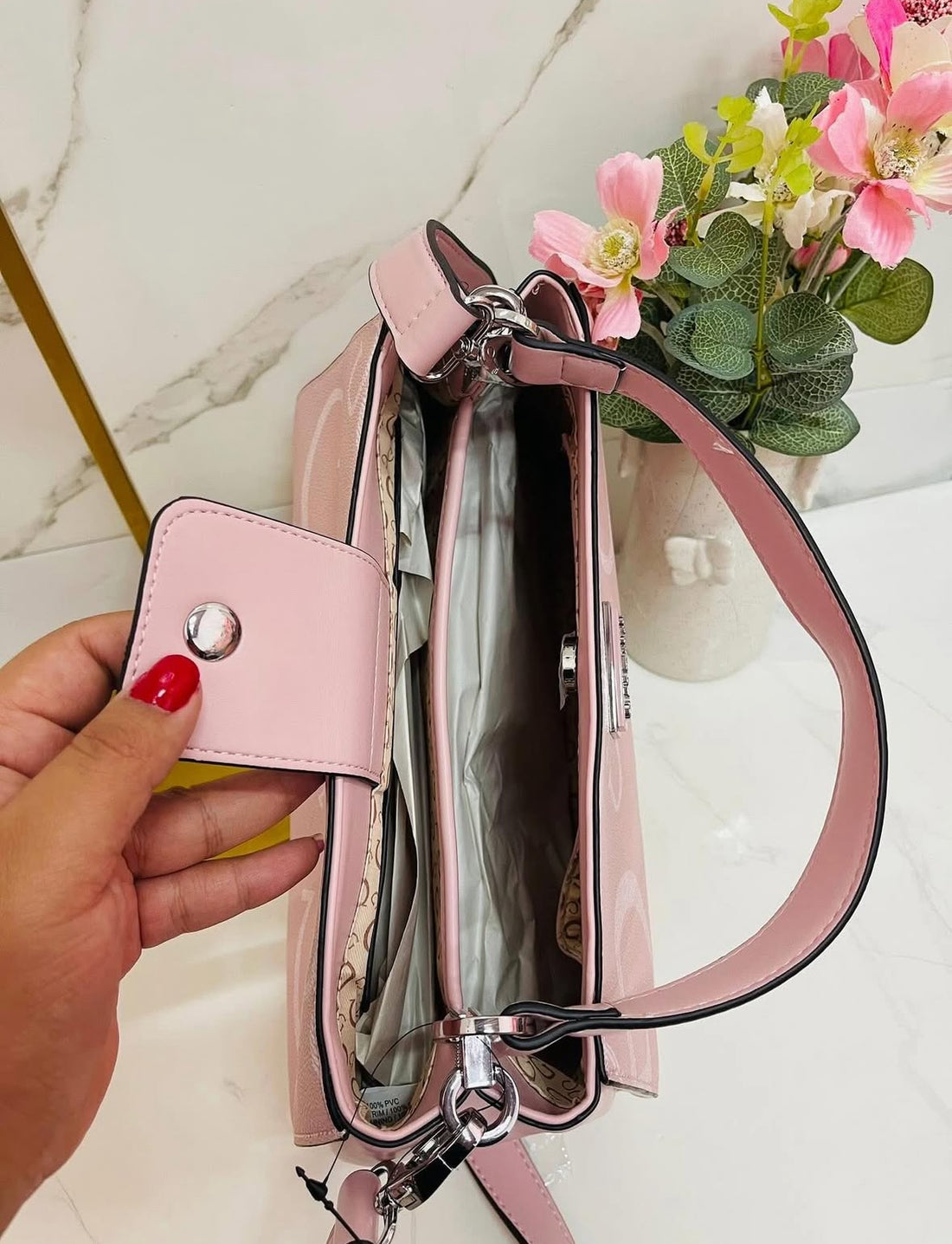 Guess Averi Powder Crossbody