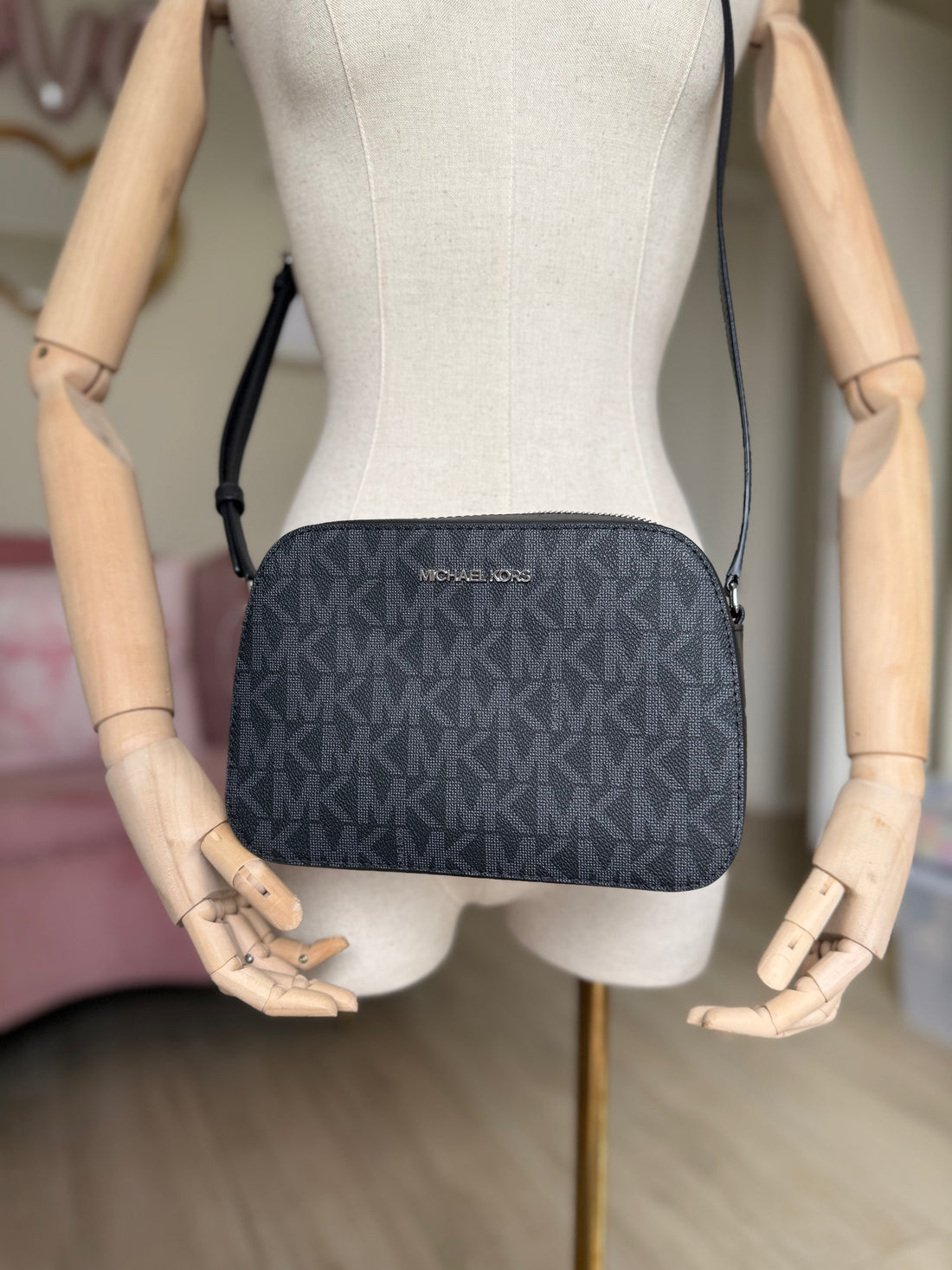 Michael Kors Houston Black Crossbody Bag