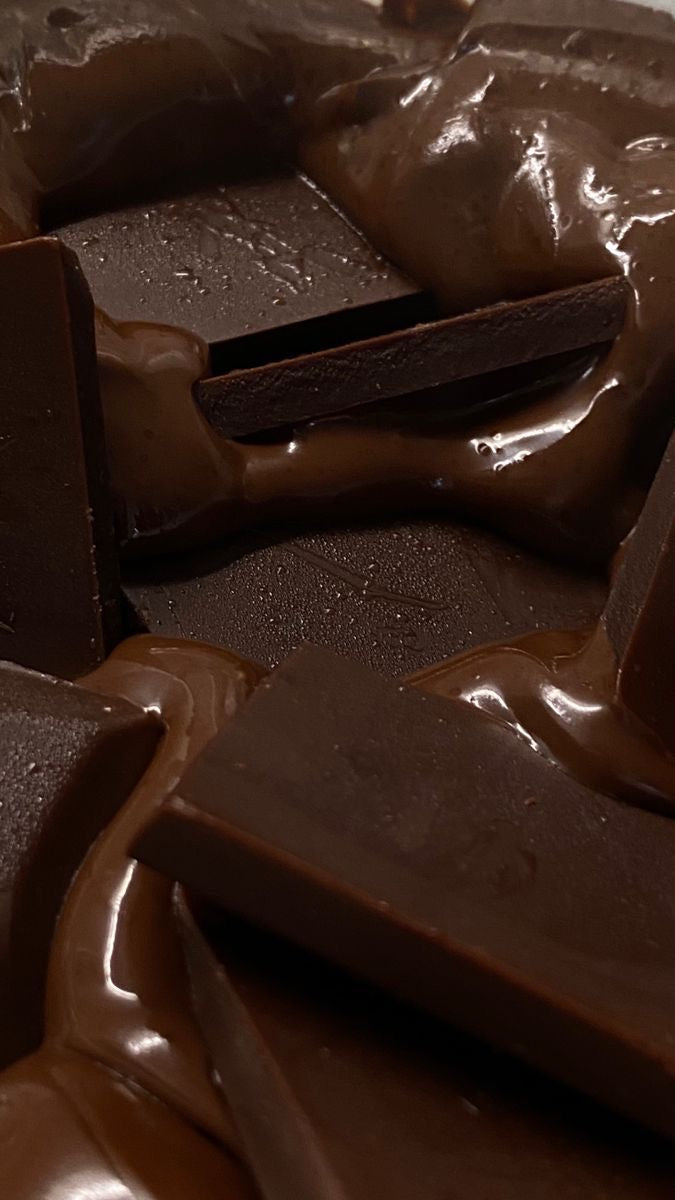 Gloss Bomb - Hot Chocolit