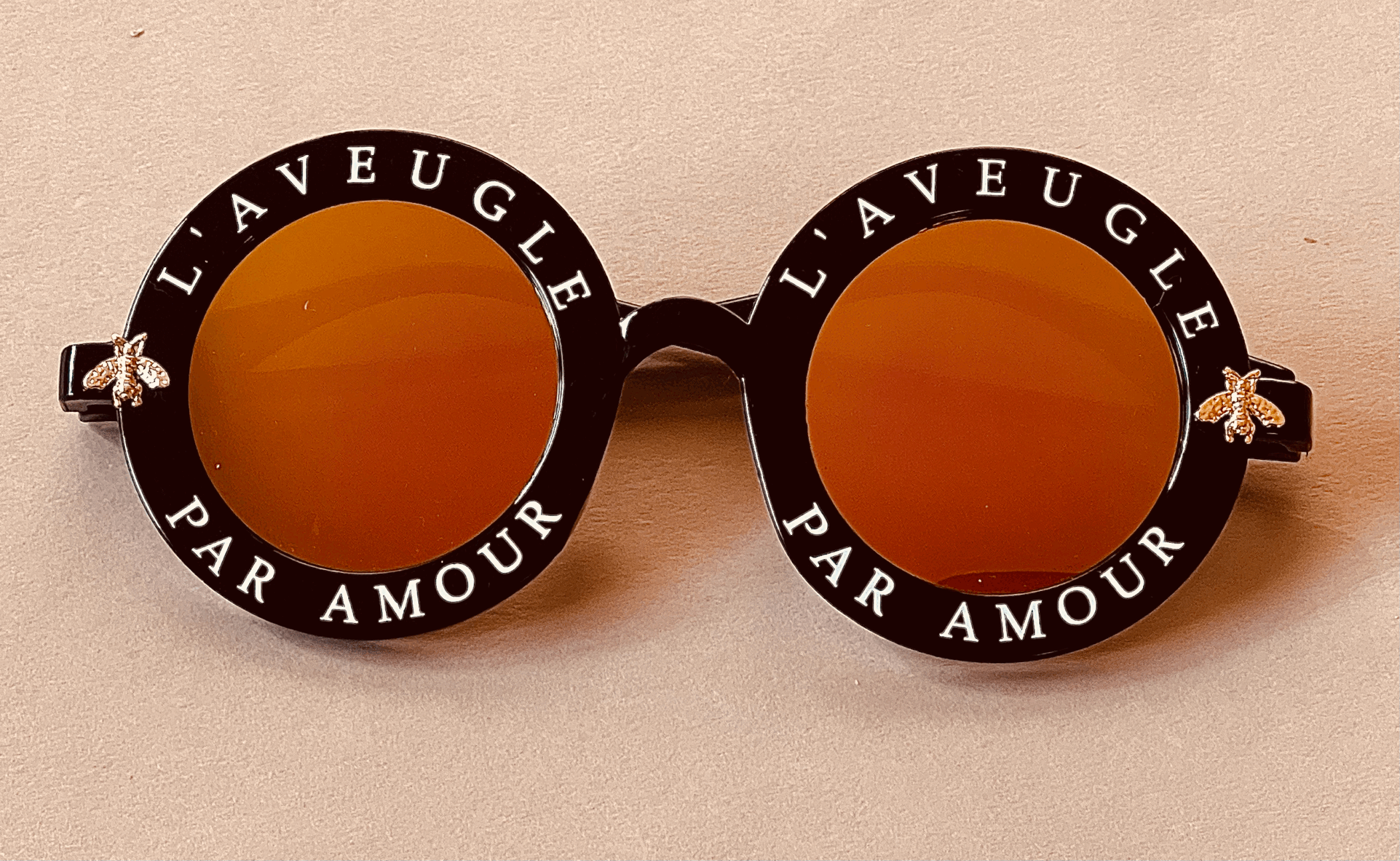 Sunglasses round retro-chic