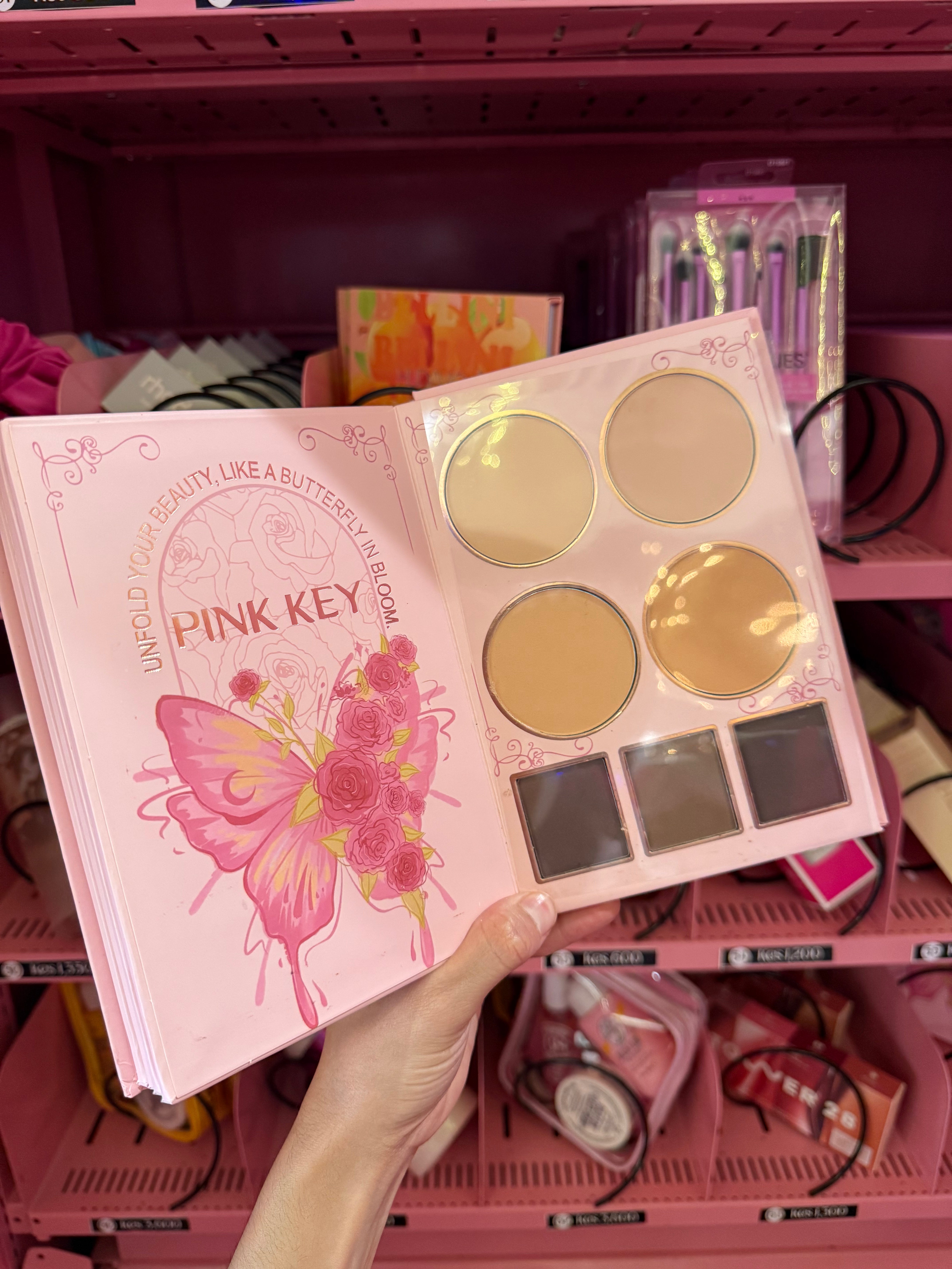 Pink Key All in One Makeupbook