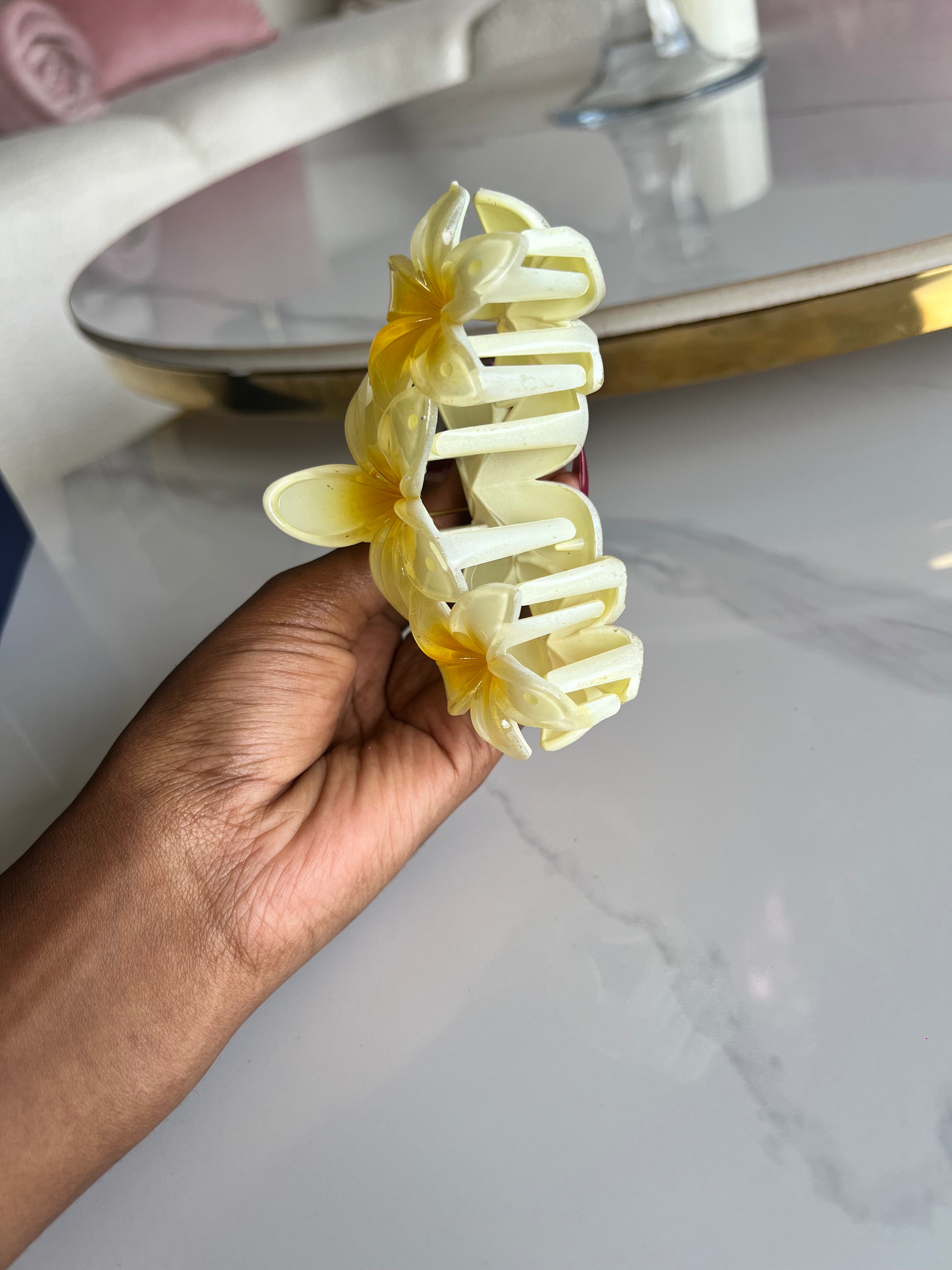 Hawaiian Flower Clips