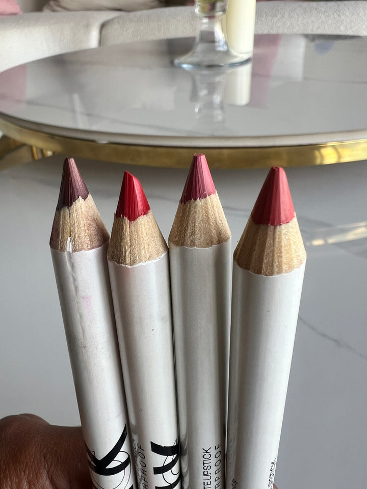 Ever Beauty lip liners