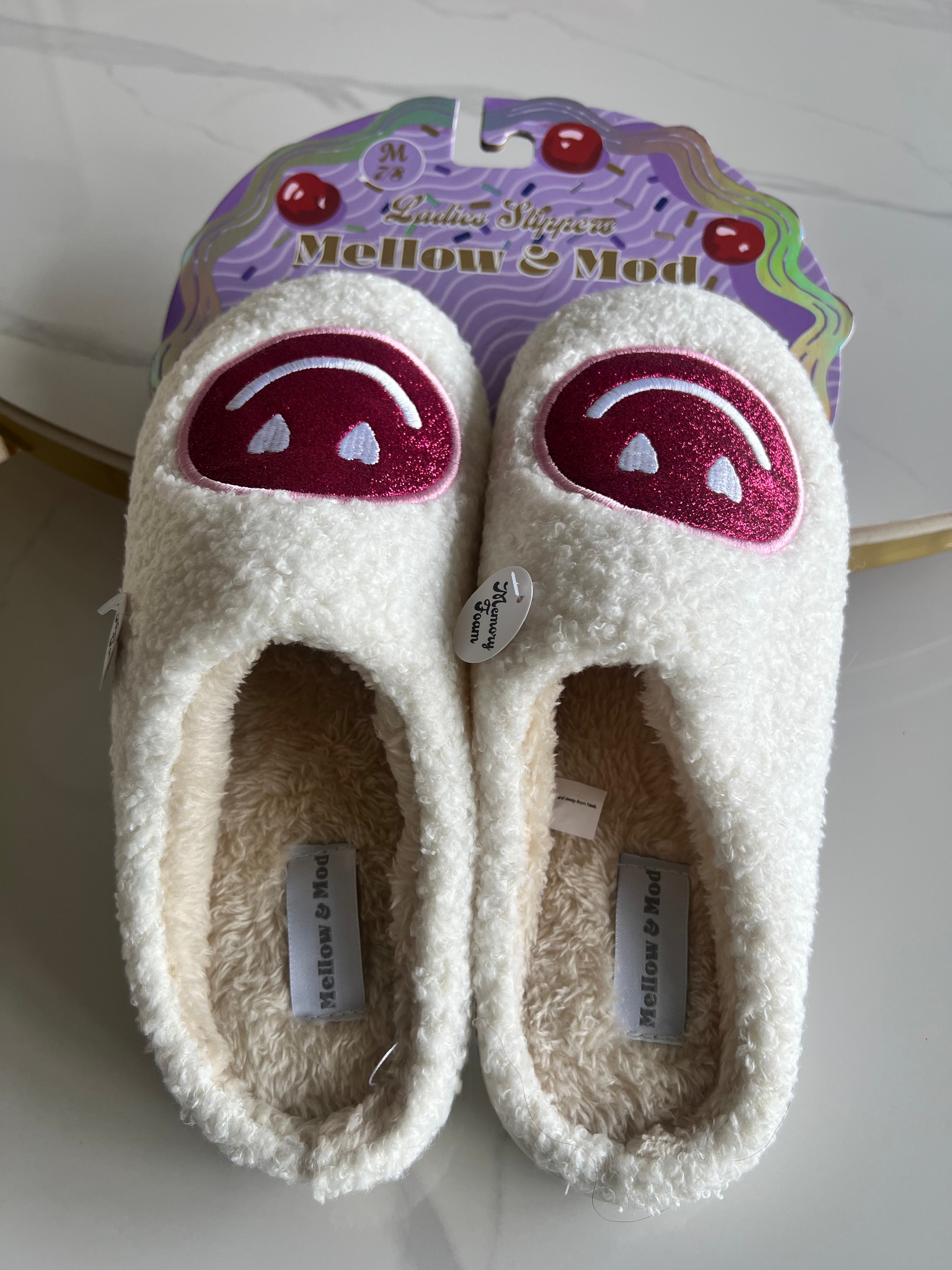 Pink Happy Face Slippes Mellow and Mod Medium