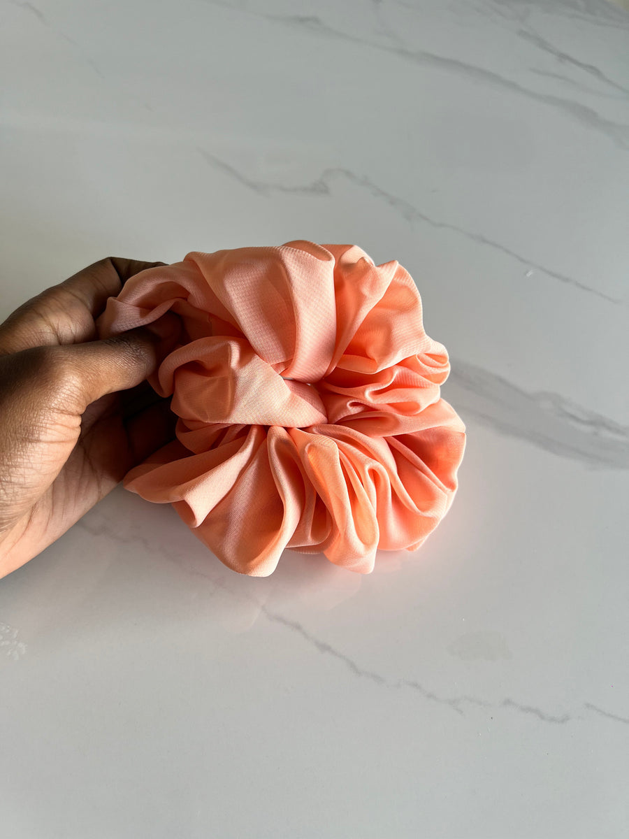 Scrunchie peach chiffon M-hearts