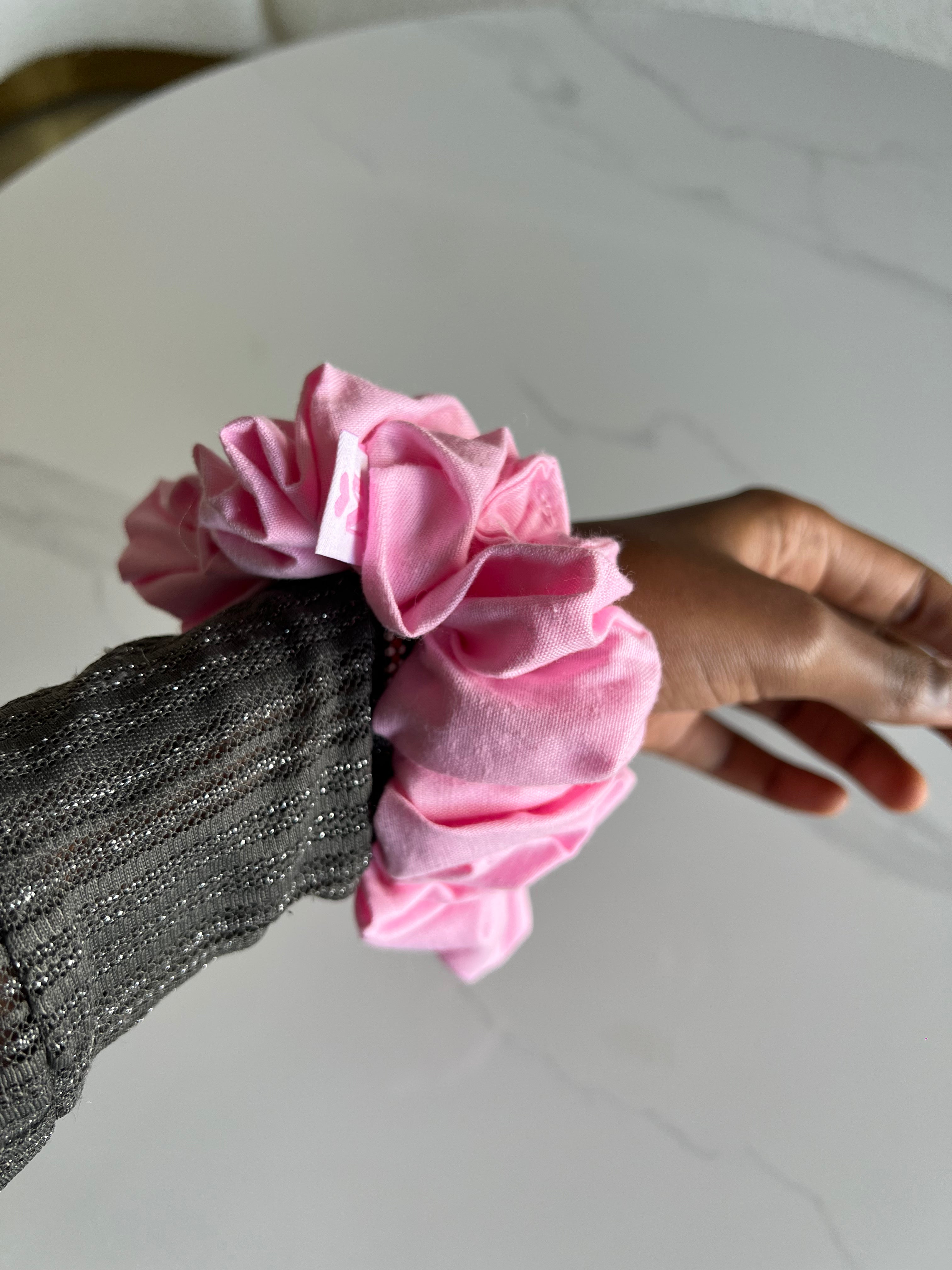 Scrunchie bubblegum pink linen M-hearts