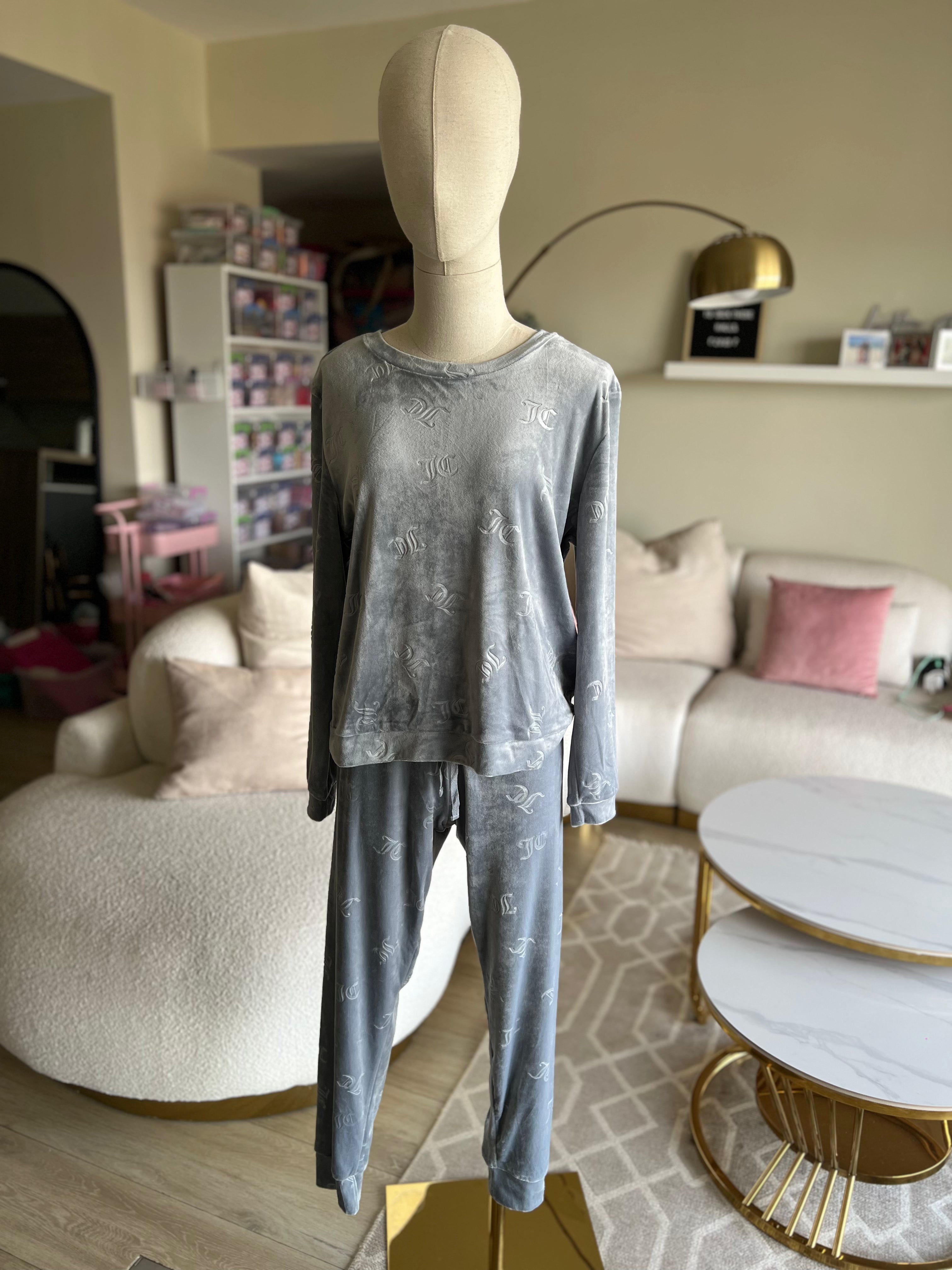 Juicy Couture grey pants pajama set Large