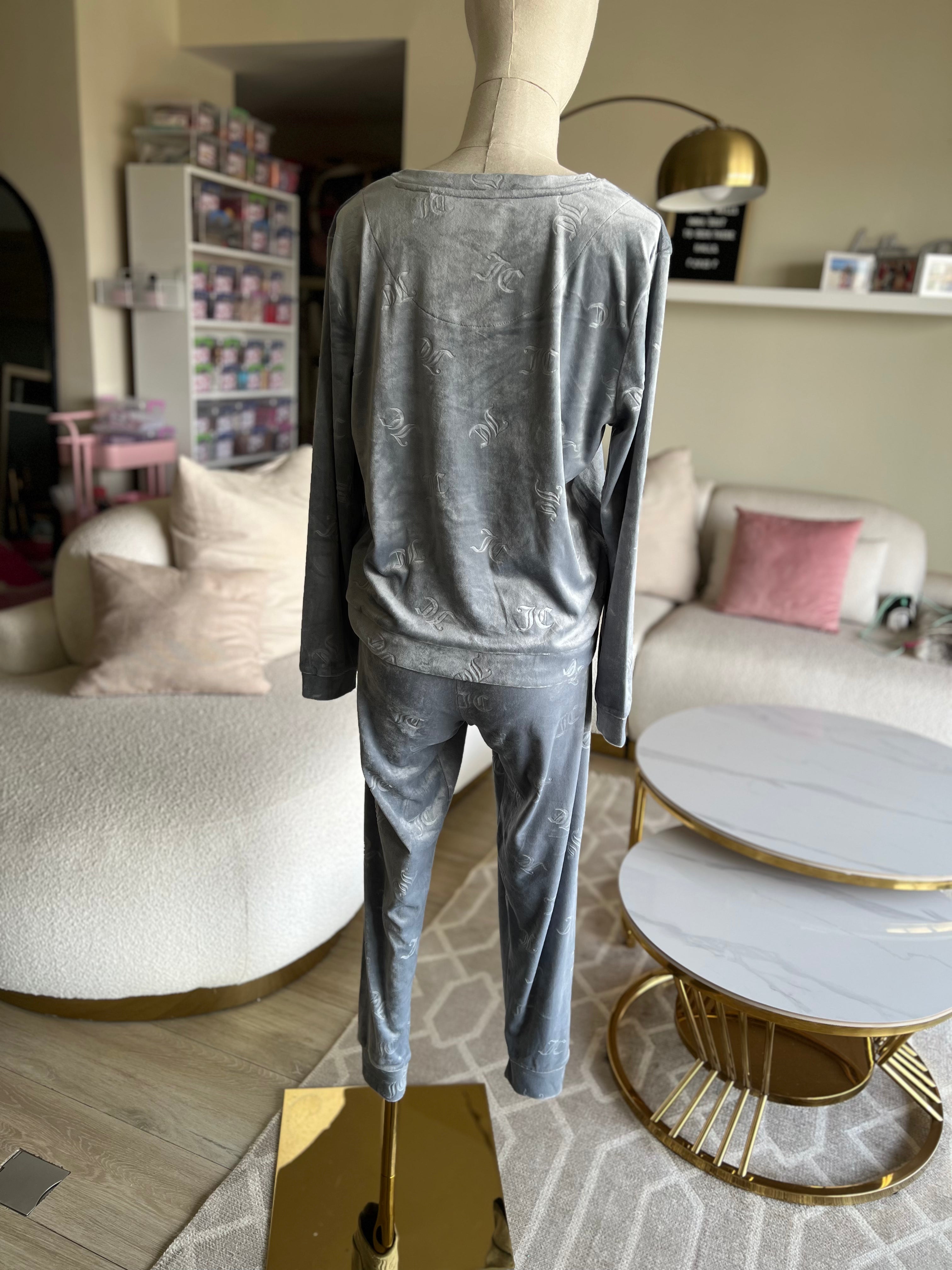 Juicy Couture grey pants pajama set Large