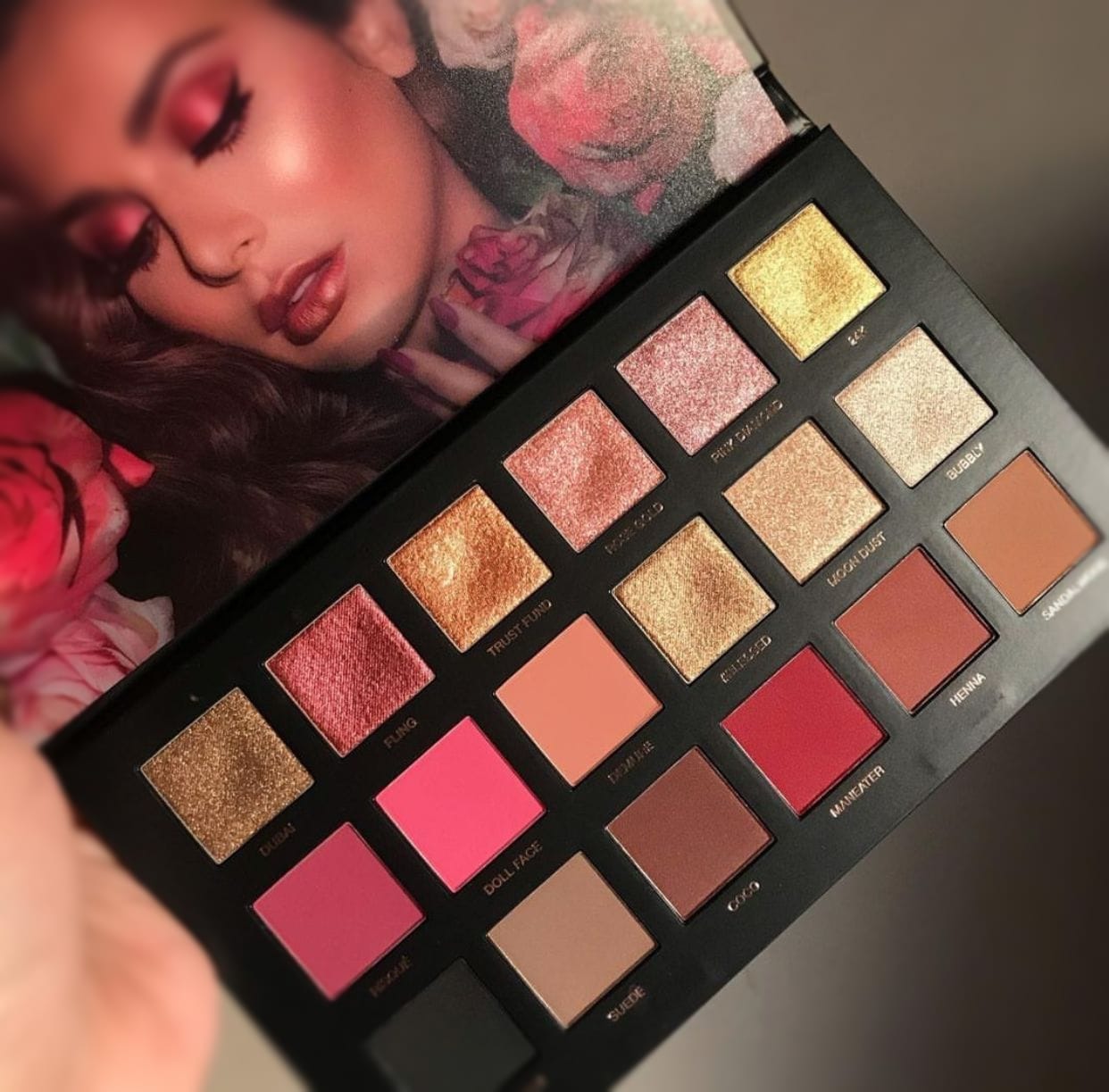 Huda Beauty Rose Gold Palette