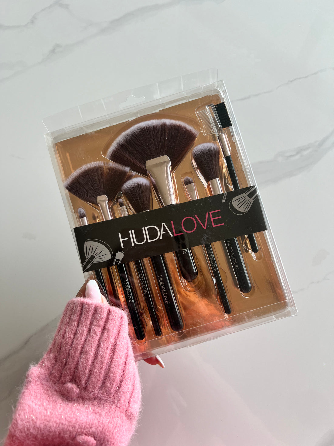 Huda Love Complexion 8 Piece Brush Kit