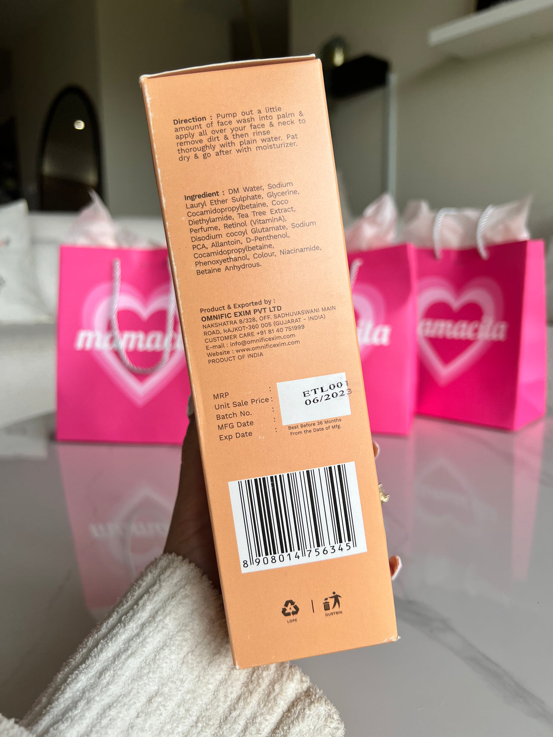 Tracey Vitamin C and Whitening Foaming Face Wash