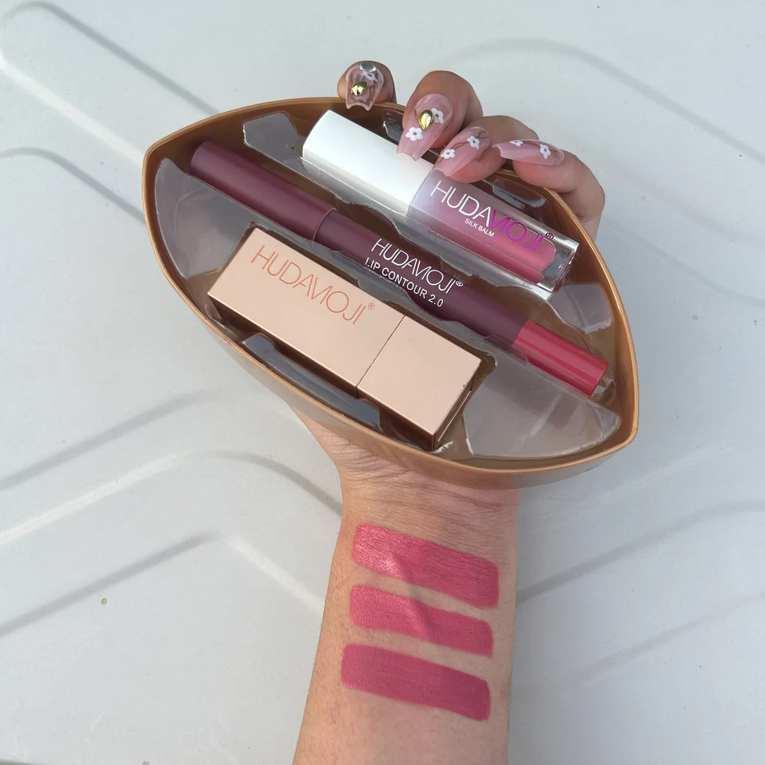 Perfect Pout Lip Set by Huda Moji