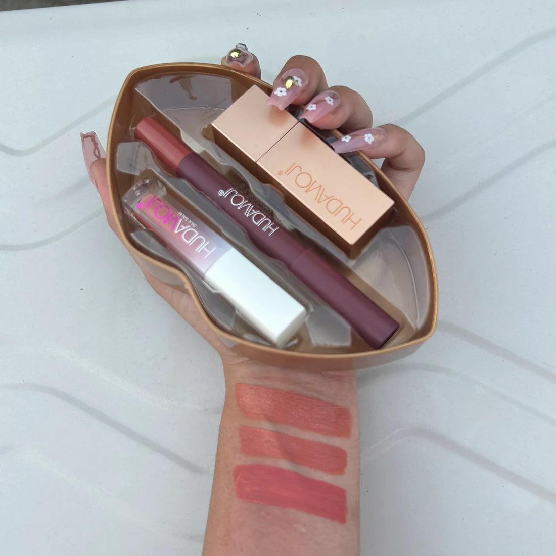 Perfect Pout Lip Set by Huda Moji