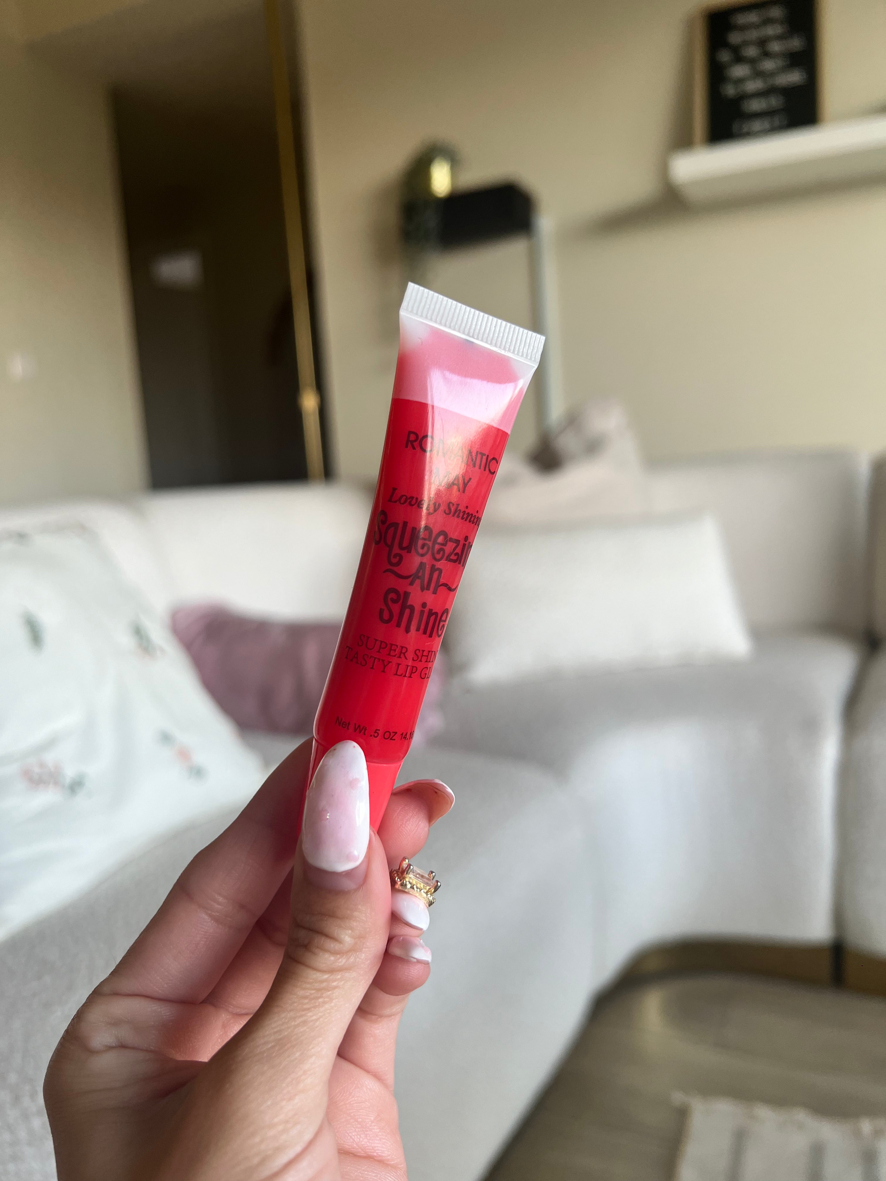 Squeeze and Shine Lip Gloss