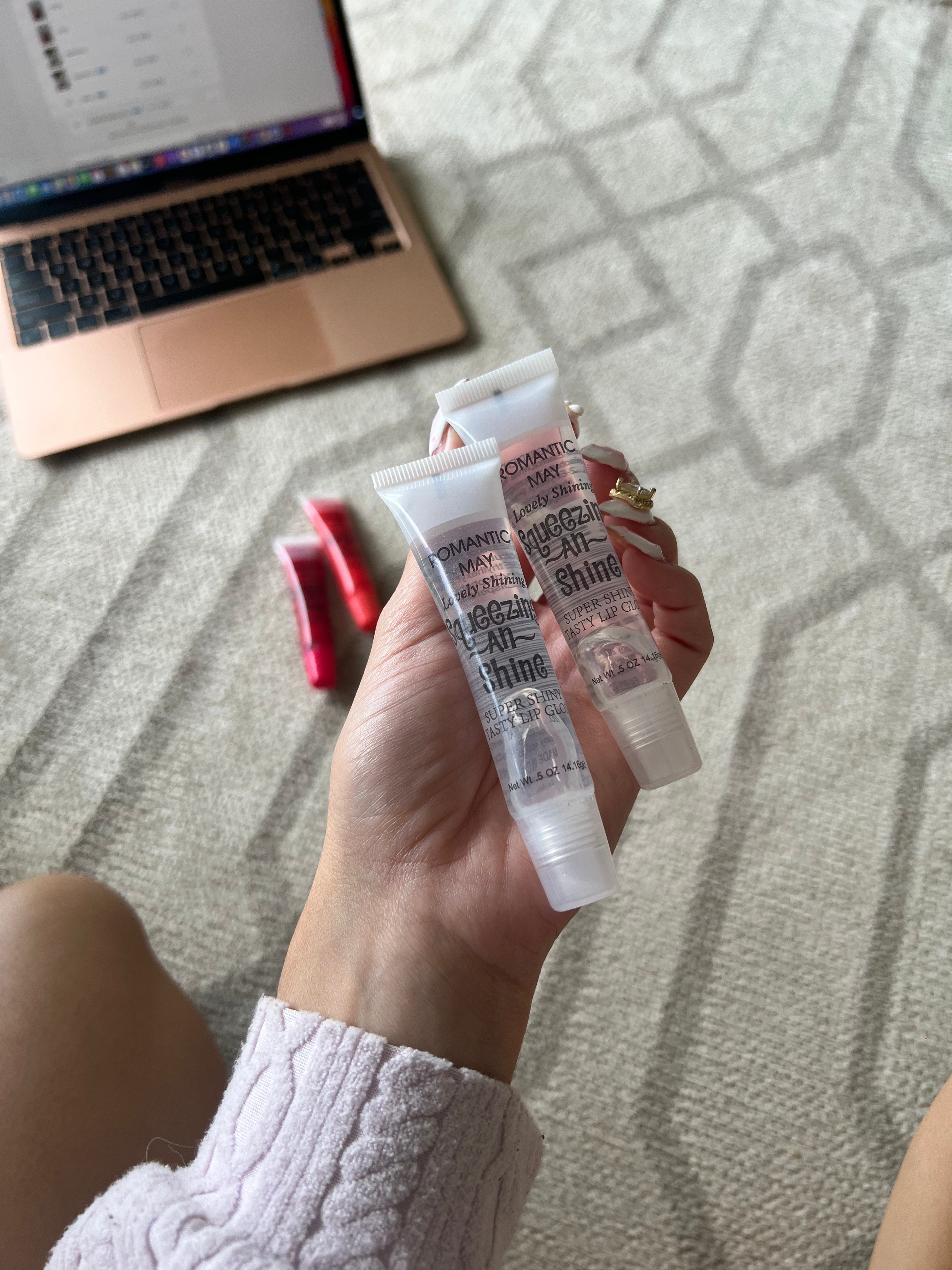 Squeeze and Shine Lip Gloss